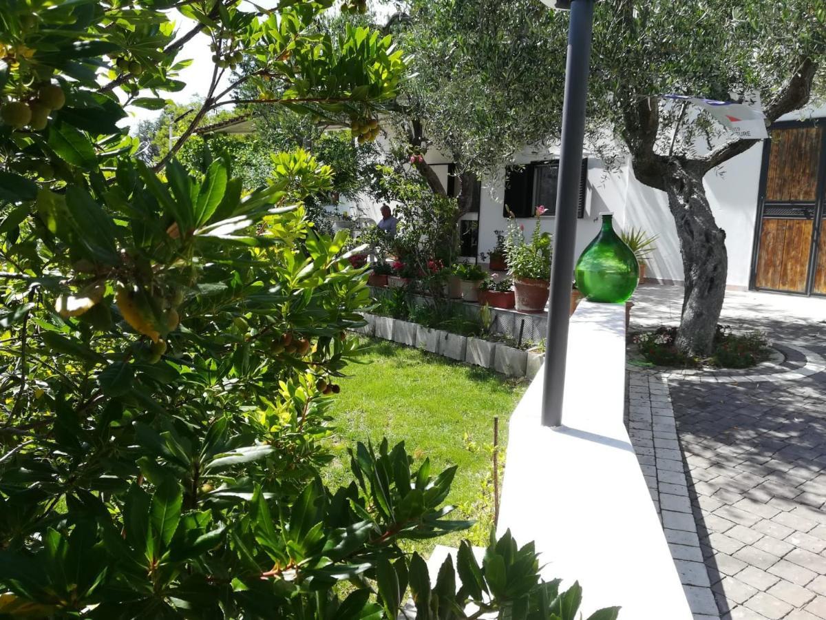 Villa Il Corbezzolo à Matera Extérieur photo