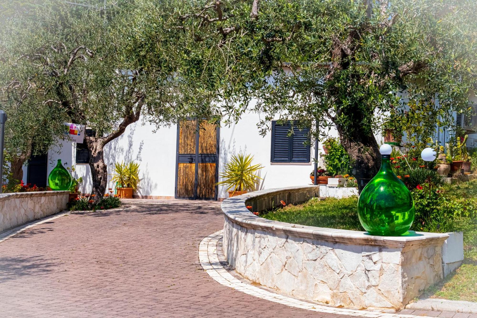 Villa Il Corbezzolo à Matera Extérieur photo